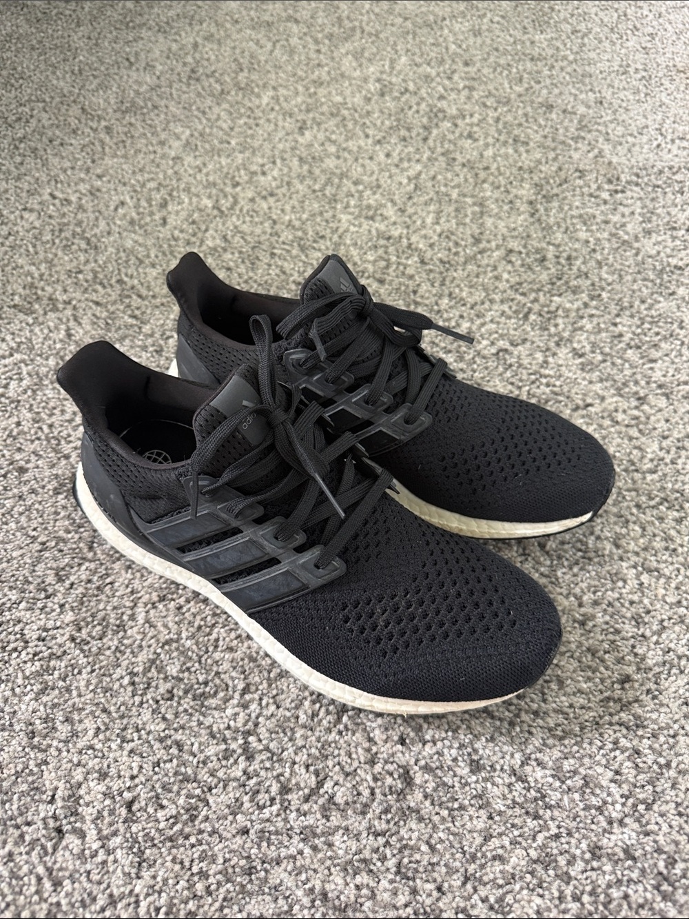 Men’s Adidas Ultra boost Sneakers Black - Size 9